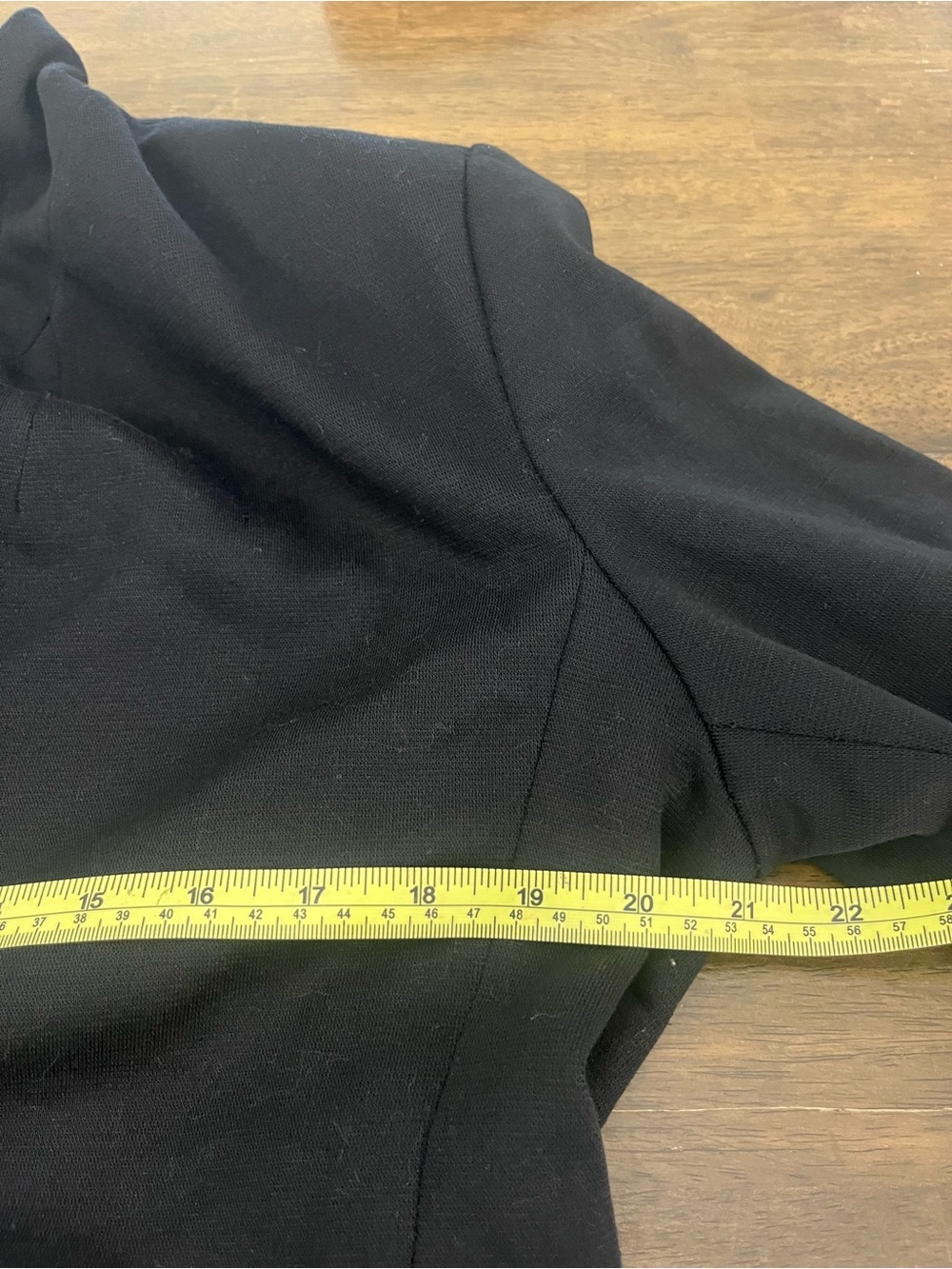 Womens Black Coat Tailored Button Front Wool Blend Long Sleeves Size 12 - Picture 8 of 8
